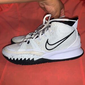 Nike Kyrie 7 TB White Basketball Shoes